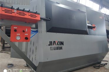 CNC metāla tērauda liekšanas mašīnas cena